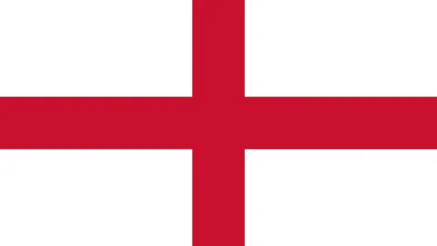 曼联新援阿姆拉巴特披挂4号战袍，担纲重任挑战未来