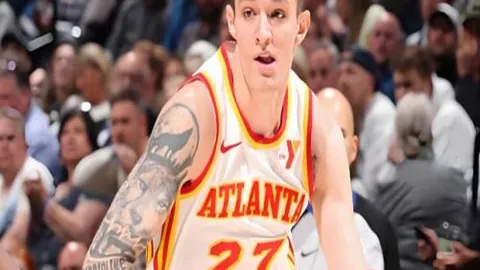 肖国栋5-2领先，希金斯反超6-5，囧哥巅峰对决！