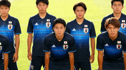 内幕大起底！《Edge》419期深入剖析：三大巅峰之作迎来犀利点评狂潮